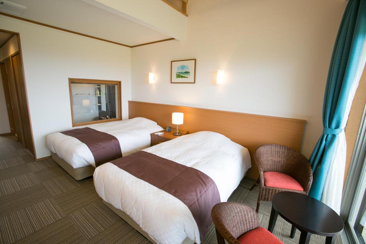 Sakura Resort Hotel Ishigaki Ishigaki  Esterno foto