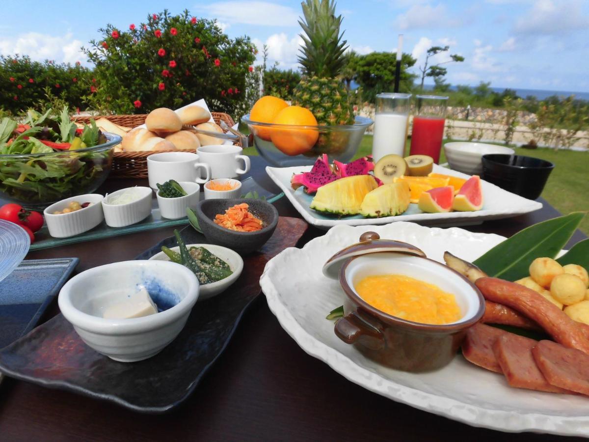 Sakura Resort Hotel Ishigaki Ishigaki  Esterno foto